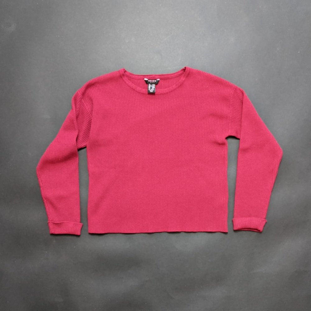 Girl Bundle size 13/14 Knit shirt and Graphic knit top